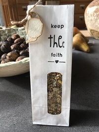 sTHEE Safe! of Keep THEe Faith - gevuld met biologische thee